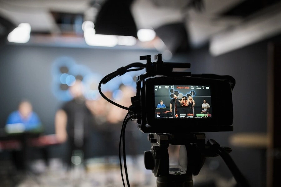 Cinematography and emotion — camera angles article